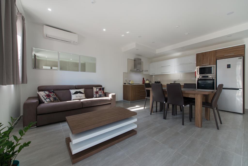 Hacienda Apartments Sliema Buitenkant foto